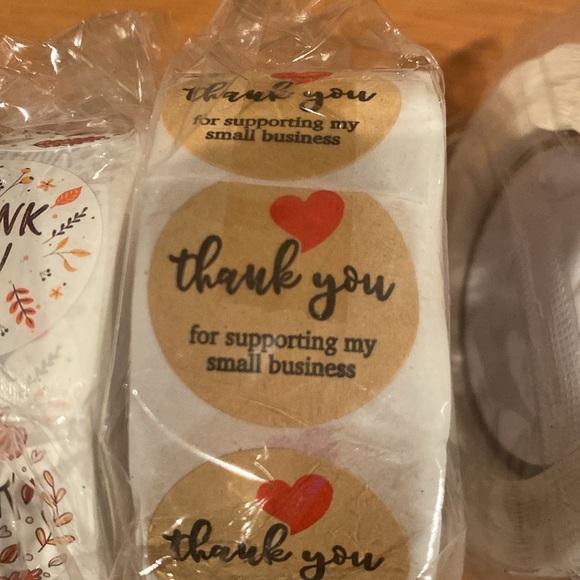1,500 Thank You Stickers - Picture 3 of 5
